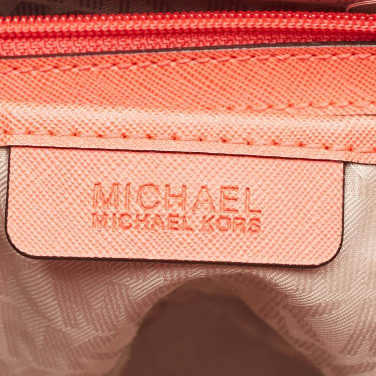 Pre Owned MICHAEL Michael Kors Red Saffiano Leather Large Top Zip Jet Set Tote