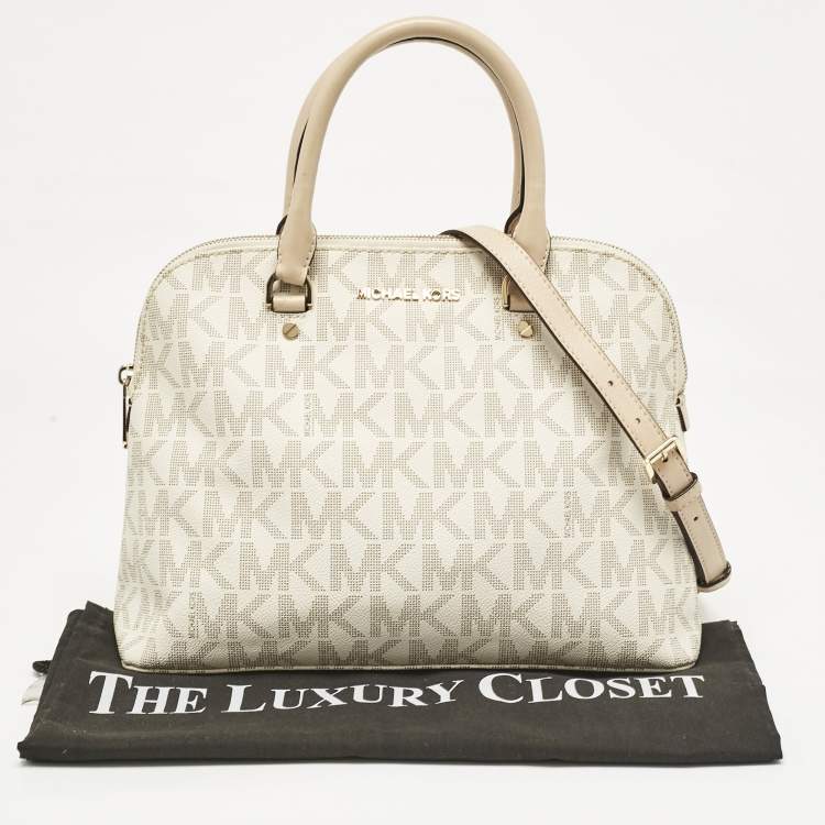 Pre Owned MICHAEL Michael Kors White Signature Coated Canvas Large Cindy Dome Bag