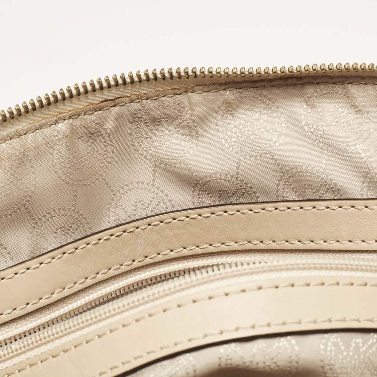 Pre Owned MICHAEL Michael Kors White Signature Coated Canvas Large Cindy Dome Bag