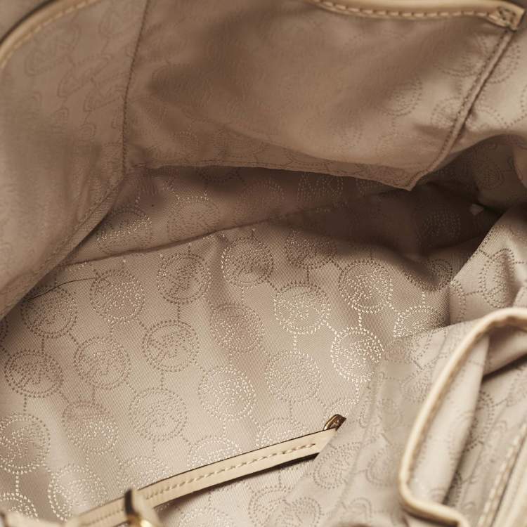 Pre Owned MICHAEL Michael Kors White Signature Coated Canvas Large Cindy Dome Bag