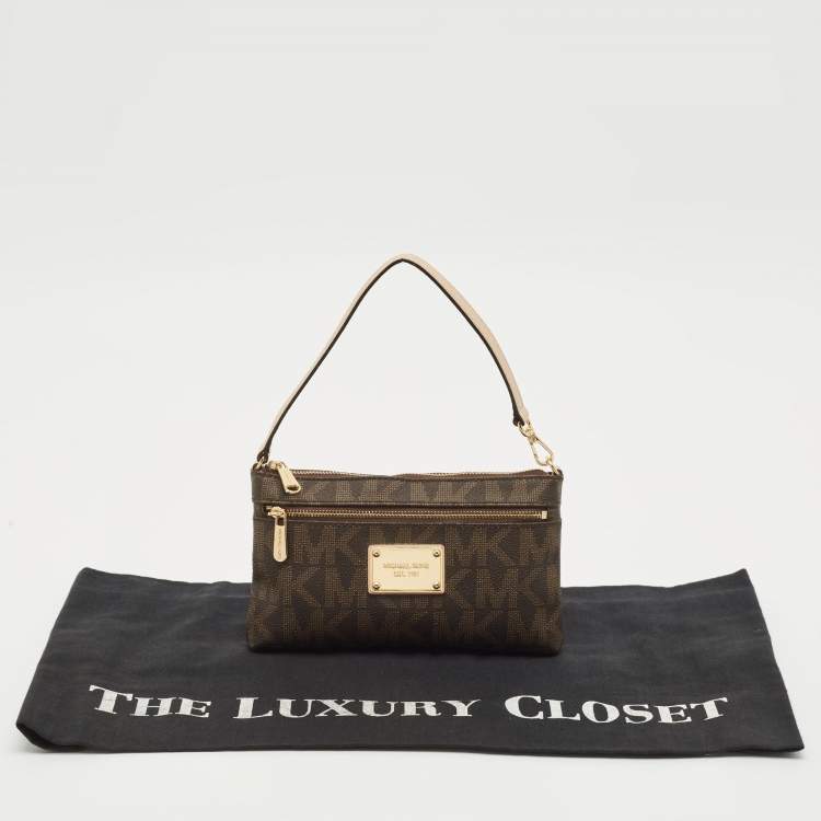 Pre Owned MICHAEL Michael Kors Brown Signature Coated Canvas Pochette