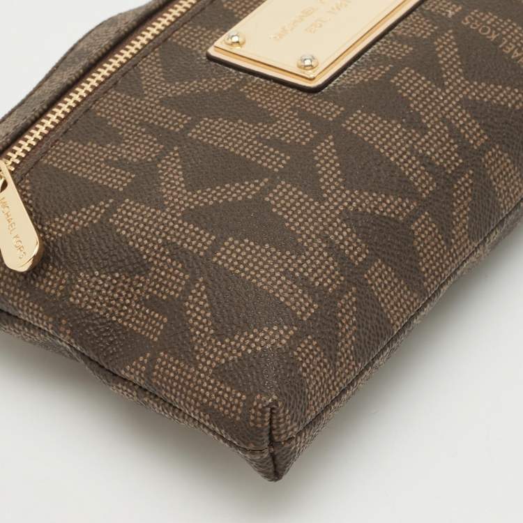 Pre Owned MICHAEL Michael Kors Brown Signature Coated Canvas Pochette