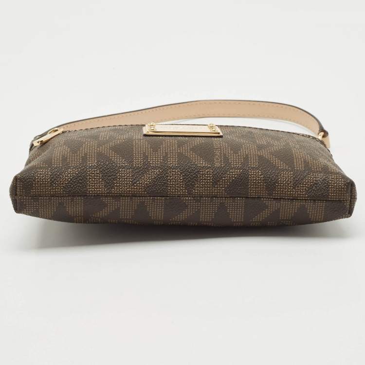 Pre Owned MICHAEL Michael Kors Brown Signature Coated Canvas Pochette
