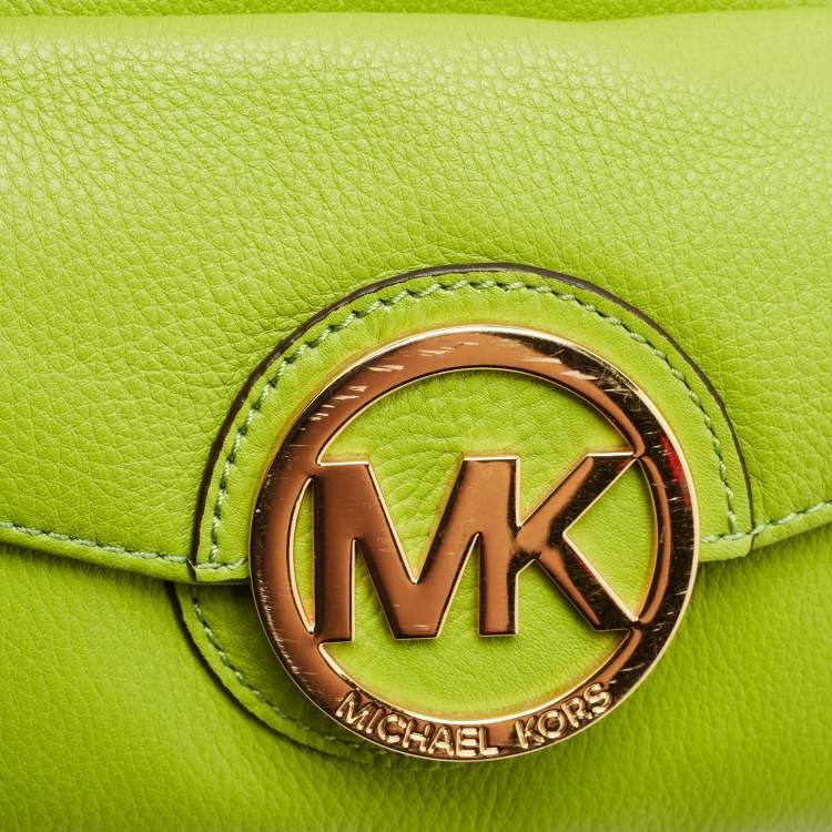 Pre Owned MICHAEL Michael Kors Lime Green Leather Medium Margo Satchel