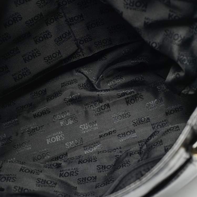 Pre Owned MICHAEL Michael Kors Black Patent Leather Jet Set Chain Tote