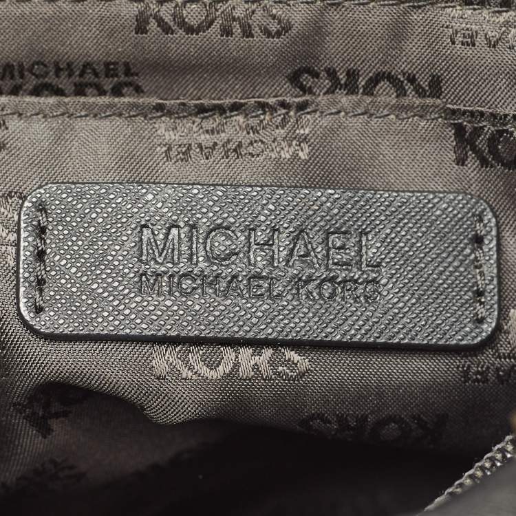 Pre Owned MICHAEL Michael Kors Black Leather Small Hailee Satchel