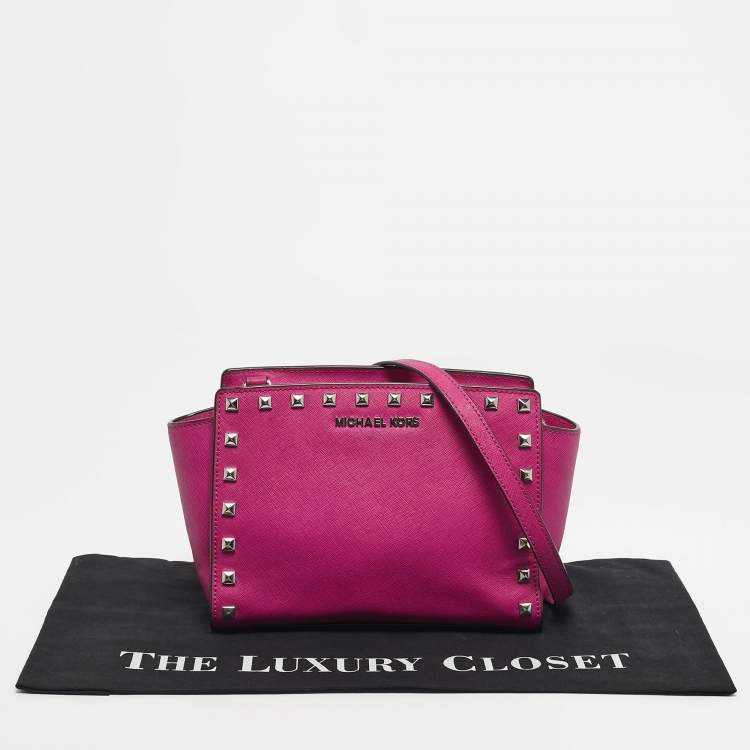 Pre Owned MICHAEL Michael Kors Fuchsia Leather Small Selma Crossbody Bag