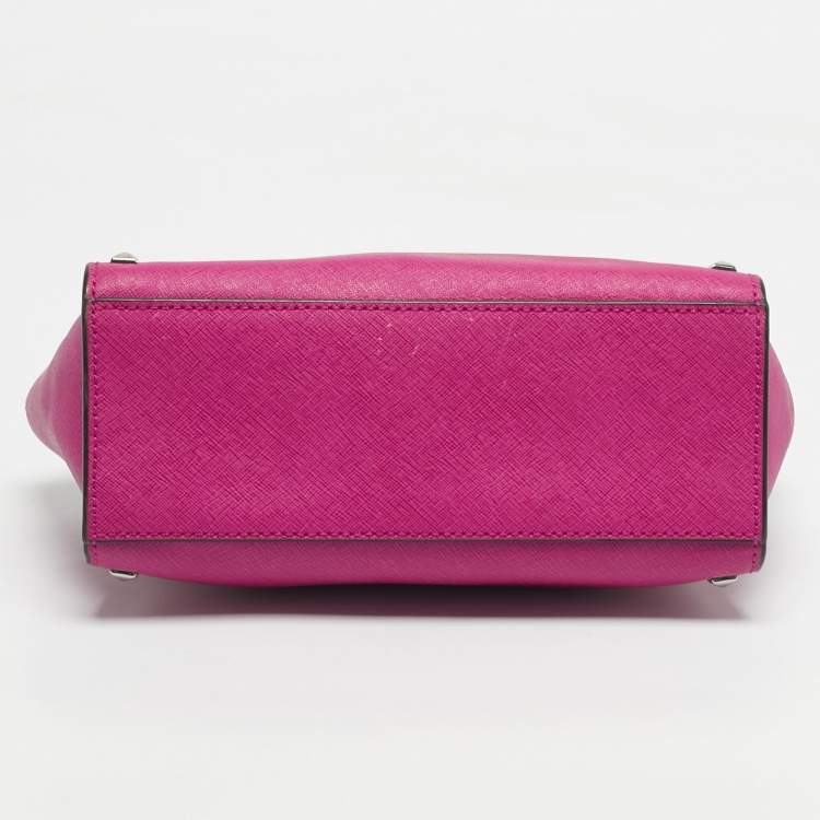 Pre Owned MICHAEL Michael Kors Fuchsia Leather Small Selma Crossbody Bag