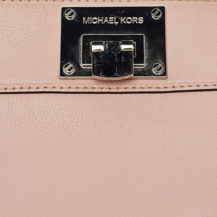 Pre Owned MICHAEL Michael Kors Light Pink Leather Astrid Satchel