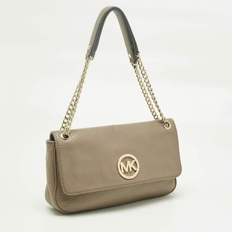 مملوكة مسبقًا MICHAEL Michael Kors Beige Leather Fulton Shoulder Bag
