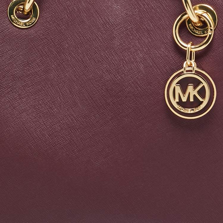 مملوكة مسبقًا MICHAEL Michael Kors Cynthia Medium Burgundy Leather Tote