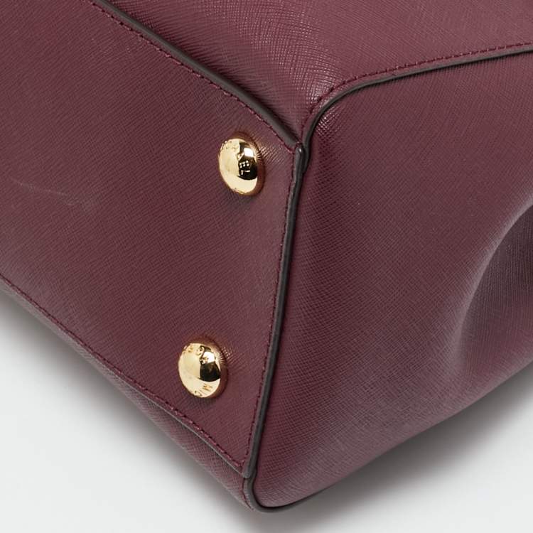 مملوكة مسبقًا MICHAEL Michael Kors Cynthia Medium Burgundy Leather Tote