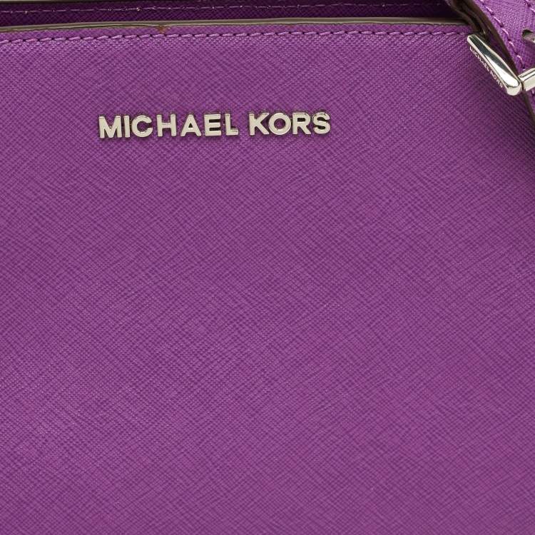 مملوكة مسبقًا MICHAEL Michael Kors Selma Small Leather Crossbody Bag