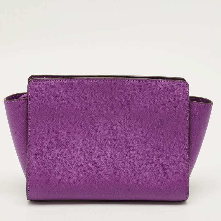 مملوكة مسبقًا MICHAEL Michael Kors Selma Small Leather Crossbody Bag