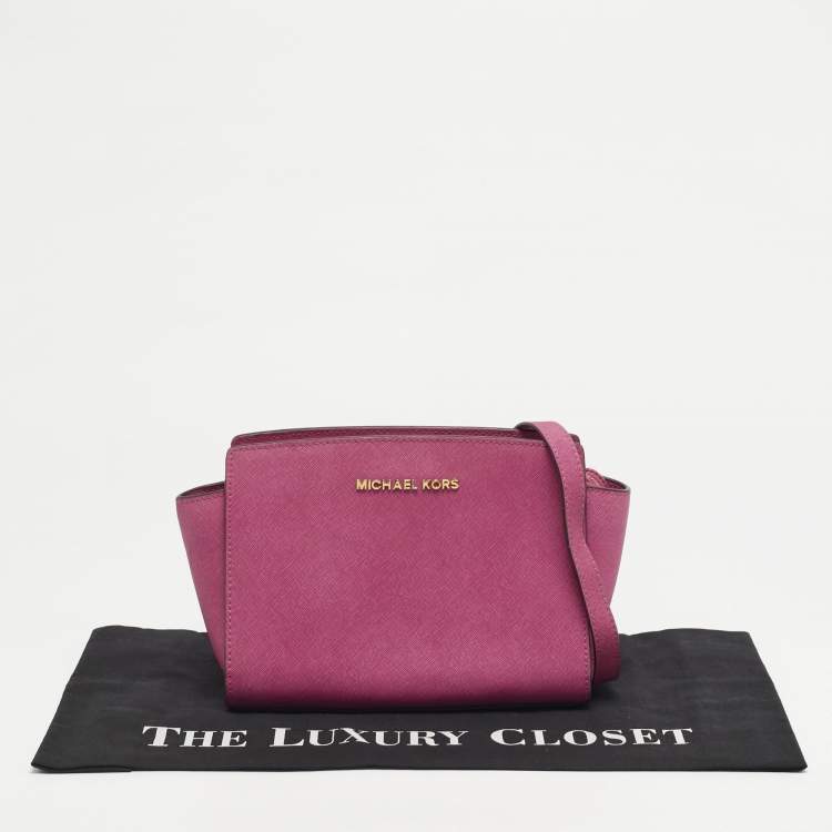 Pre Owned MICHAEL Michael Kors Selma Small Fuchsia Leather Crossbody Bag