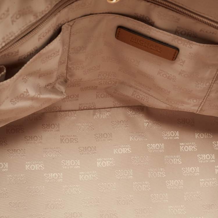 مملوكة مسبقًا MICHAEL Michael Kors Jet Set Travel Large Leather Tote