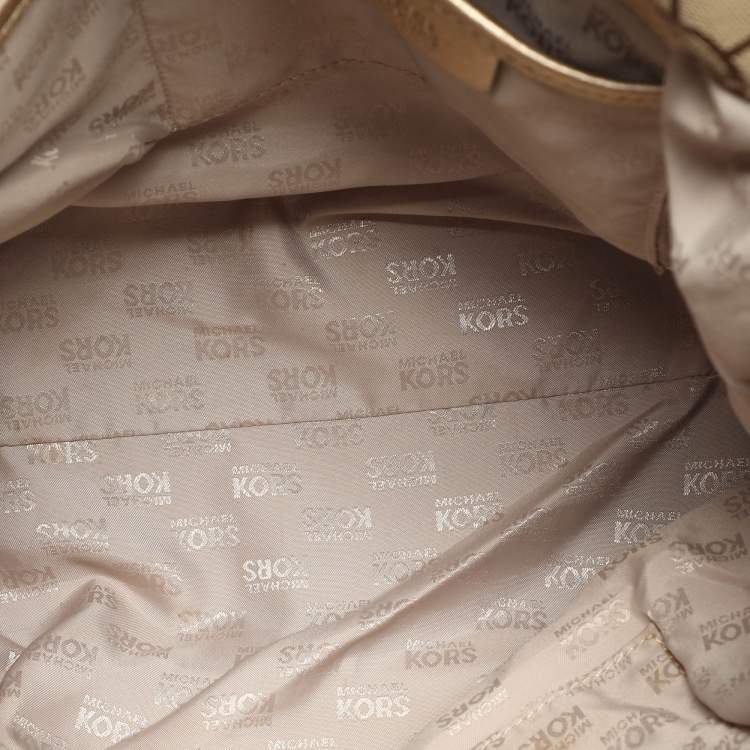 مملوكة مسبقًا MICHAEL Michael Kors Gansevoort Beige/Gold Signature Canvas and Leather Tote