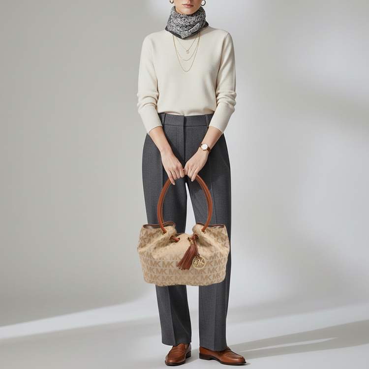 Pre Owned MICHAEL Michael Kors Ring Beige/Brown Signature Canvas and Leather EW Tote