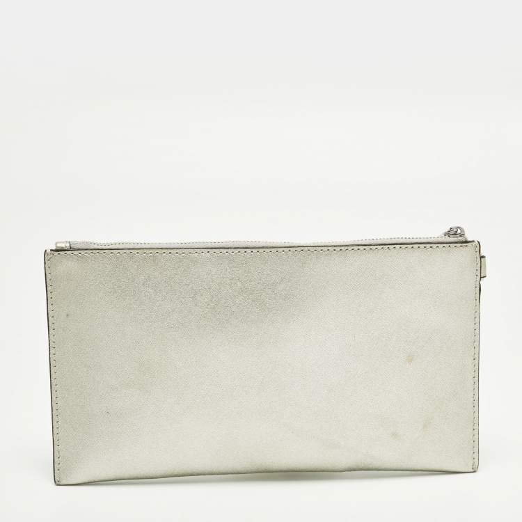 Pre Owned MICHAEL Michael Kors Silver Saffiano Leather Studded Flat Wristlet Pouch
