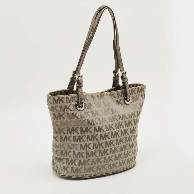 Pre Owned MICHAEL Michael Kors Jet Set Grey Signature Canvas and Leather Tote