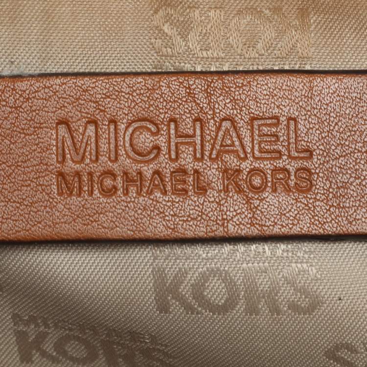 Pre Owned MICHAEL Michael Kors Jet Set Beige/Brown Signature Canvas and Leather Shopper Tote