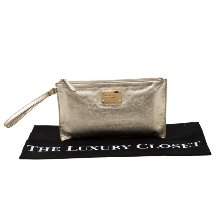 Pre Owned MICHAEL Michael Kors Gold Metallic Leather Wristlet