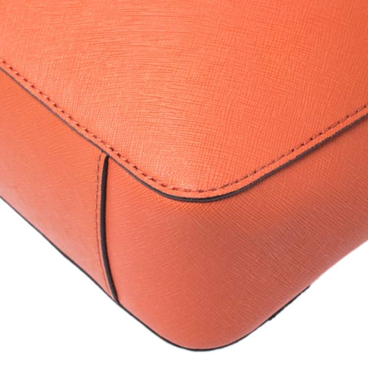 Pre Owned Michael Michael Kors Orange Leather Jet Set Travel Messenger