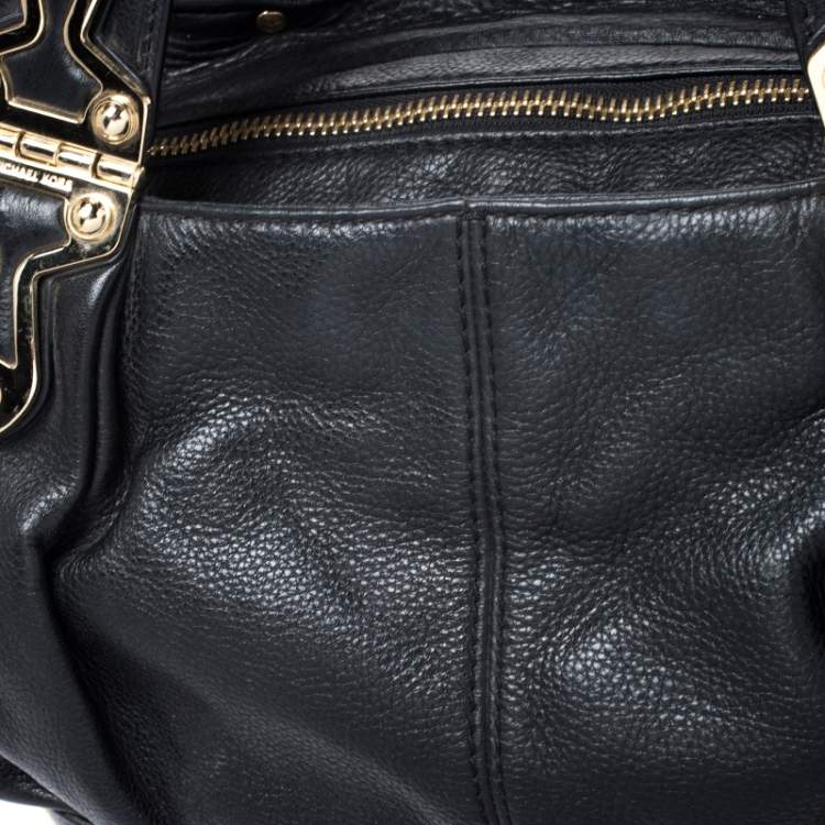 Pre Owned MICHAEL Michael Kors Black Leather Stud Bottom Hobo