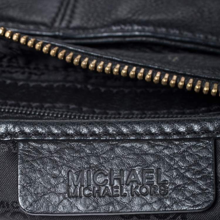 Pre Owned MICHAEL Michael Kors Black Leather Stud Bottom Hobo