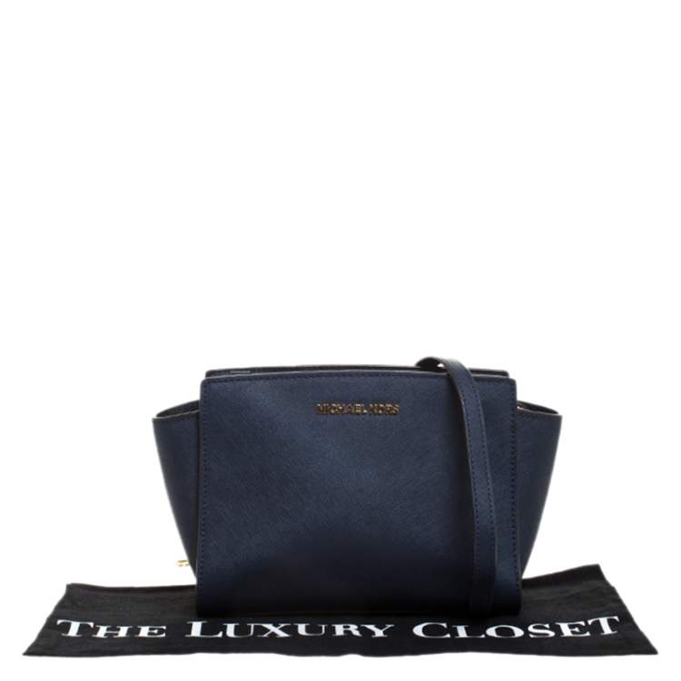 Pre Owned MICHAEL Michael Kors Navy Blue Leather Medium Selma Crossbody Bag