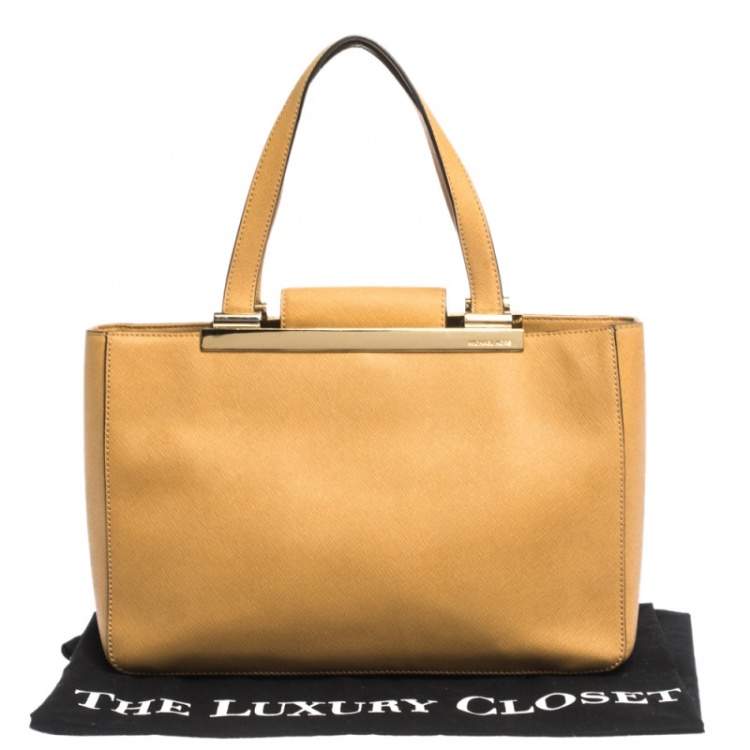 Pre Owned MICHAEL Michael Kors Light Brown Leather Metal Detail Handle Tote