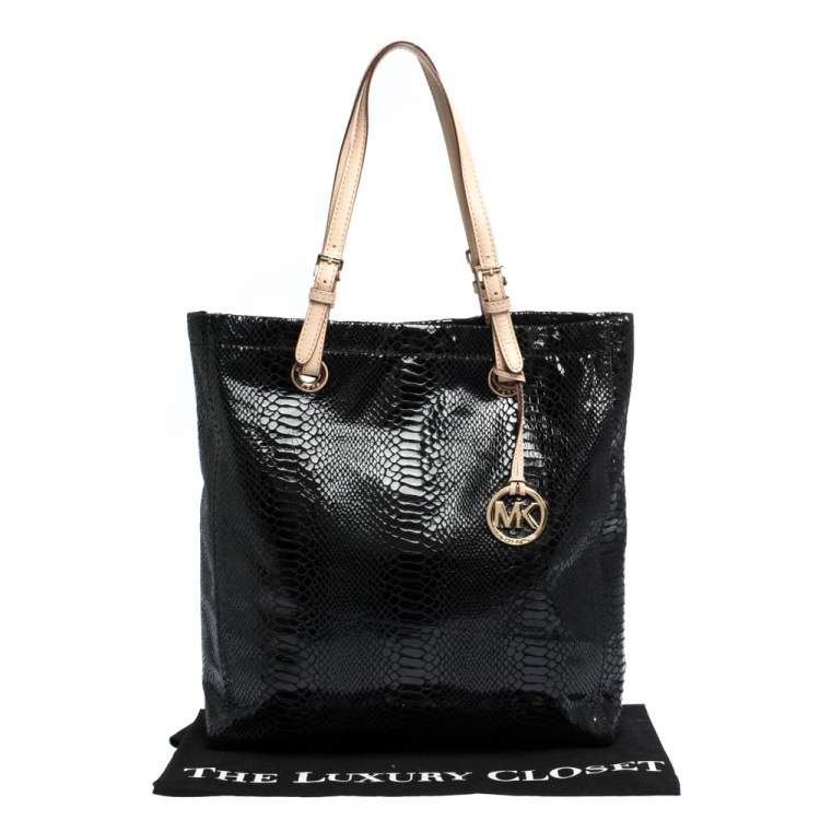 michael kors black patent leather tote