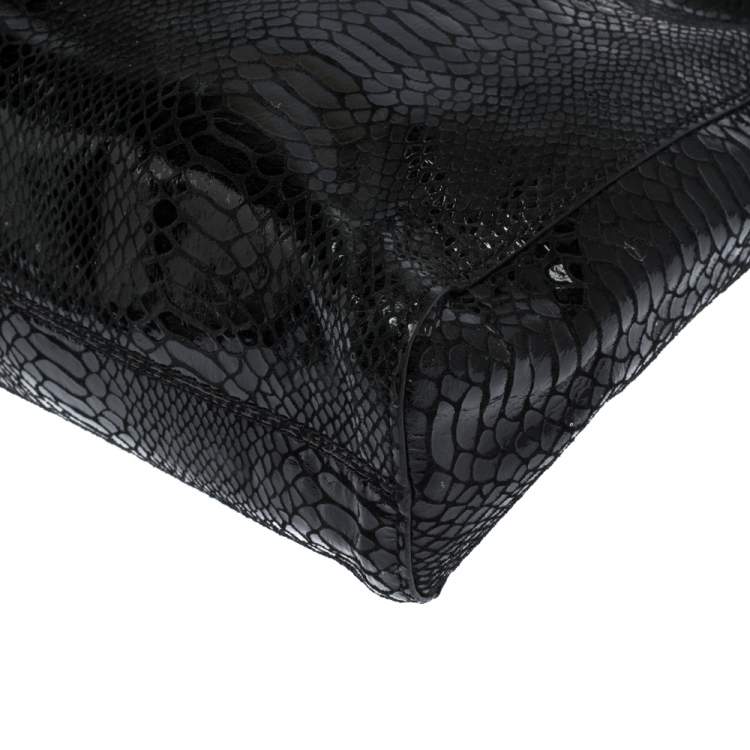 مملوكة مسبقًا MICHAEL Michael Kors Black Python Effect Patent Leather North South Tote