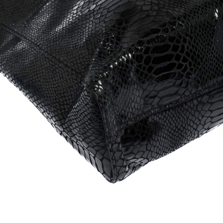 مملوكة مسبقًا MICHAEL Michael Kors Black Python Effect Patent Leather North South Tote