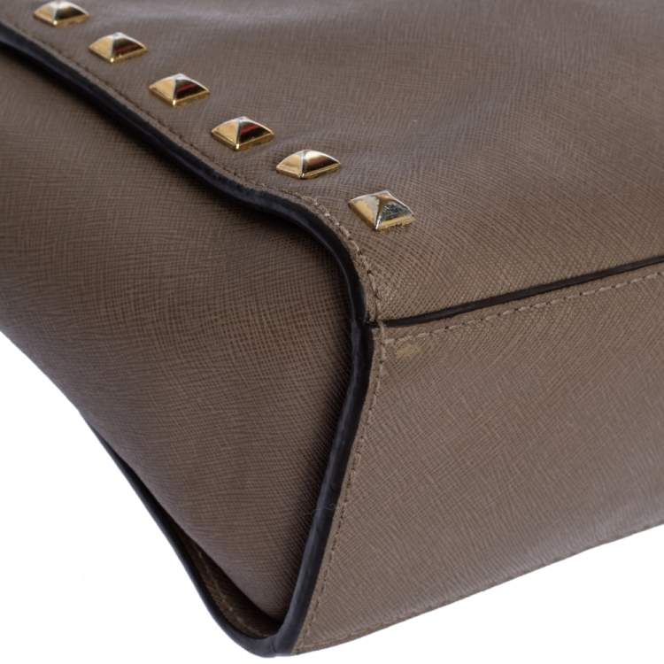 Pre Owned Michael Michael Kors Brown Studded Leather Selma Crossbody Bag