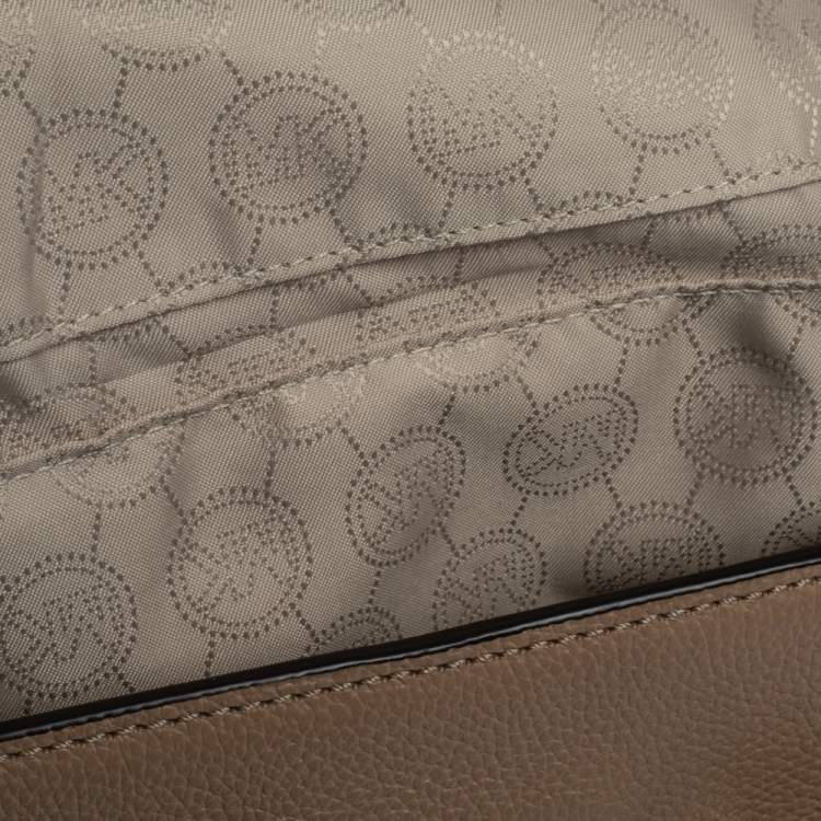 Pre Owned Michael Michael Kors Khaki Leather Medium Harper Satchel 