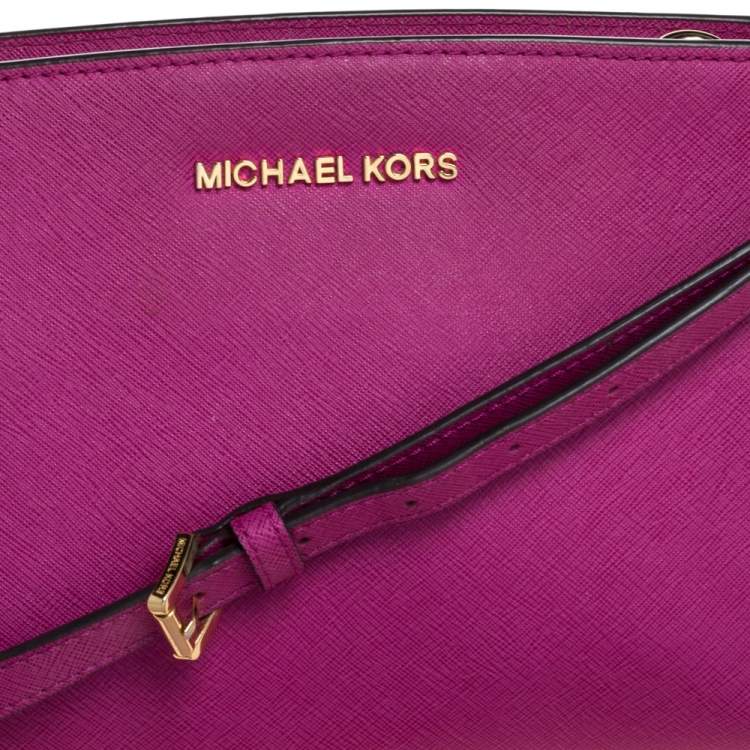 Pre Owned MICHAEL Michael Kors Fuchsia Leather Medium Selma Crossbody Bag