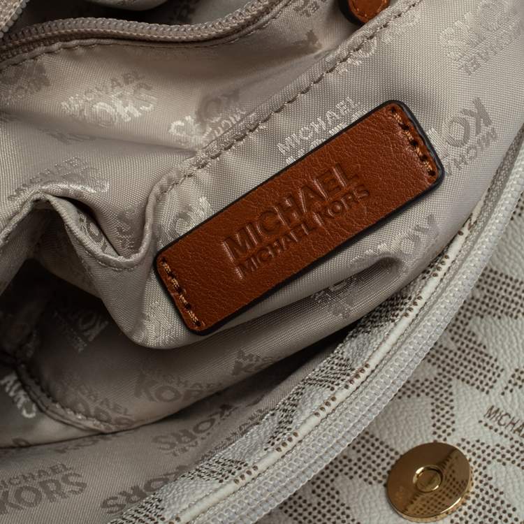 مملوكة مسبقًا Michael Michael Kors Cream/Brown Coated Canvas and Leather East West Hamilton Tote