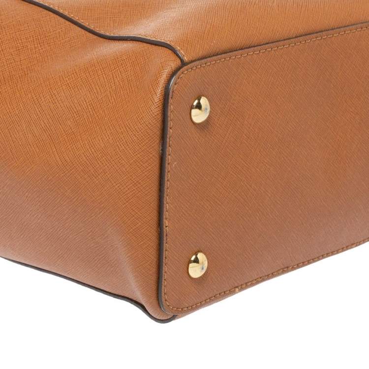 Pre Owned Michael Kors Brown Leather Medium Jet Set Top Zip Tote