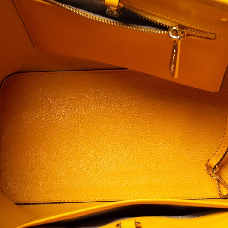 Pre Owned MICHAEL Michael Kors Mustard Leather Jet Set Travel Tote