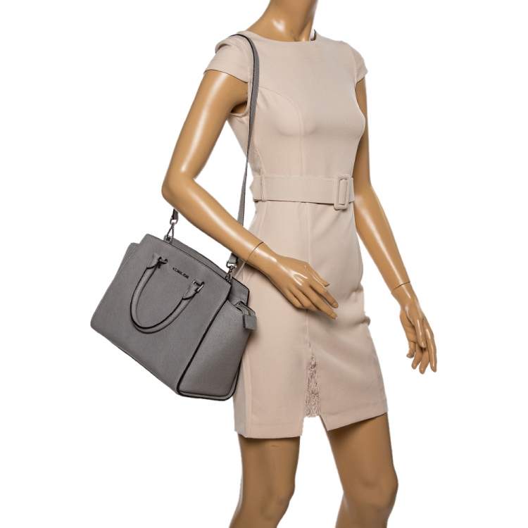 Pre Owned MICHAEL Michael Kors Grey Leather Large Selma Tote
