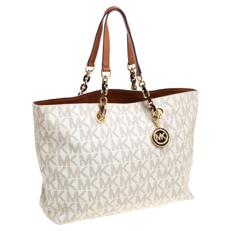 Pre Owned MICHAEL Michael Kors White Signature Coated Canvas Cynthia Shopper Tote