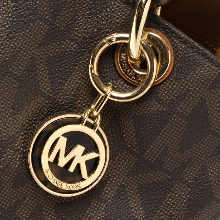 Pre Owned MICHAEL Michael Kors Brown Signature Coated Canvas Medium Cynthia Tote