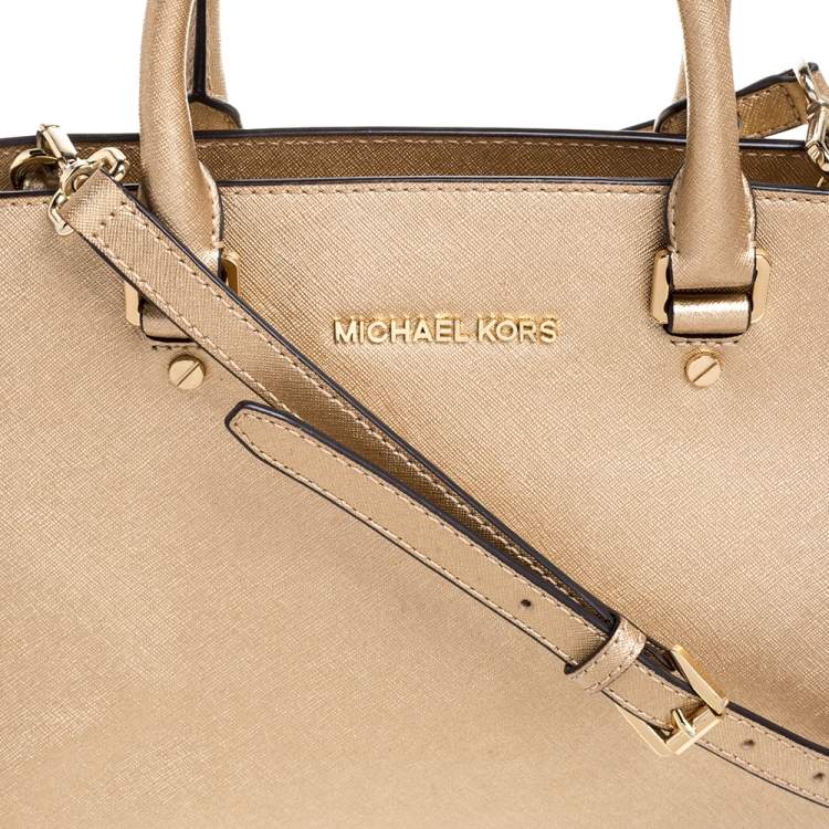 مملوكة مسبقًا MICHAEL Michael Kors Metallic Gold Leather Medium Selma Satchel