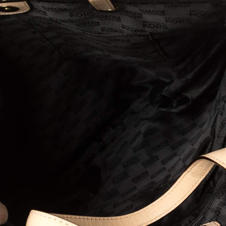 Pre Owned MICHAEL Michael Kors Black Signature Mirror PVC and Leather North South Tote