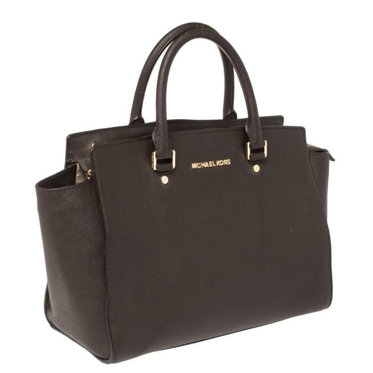 مملوكة مسبقًا MICHAEL Michael Kors Dark Brown Leather Large Selma Satchel
