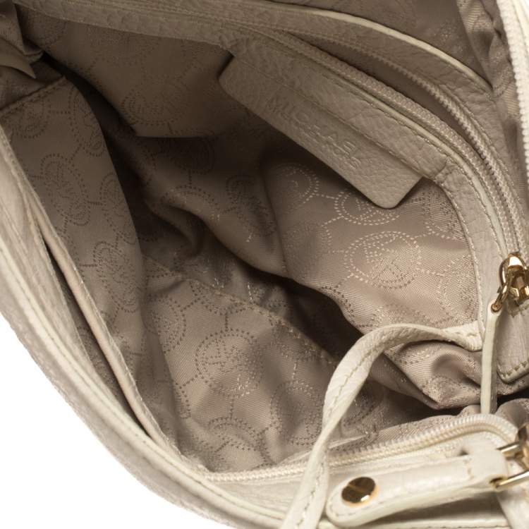 Pre Owned MICHAEL Michael Kors Off White Leather Crossbody Bag