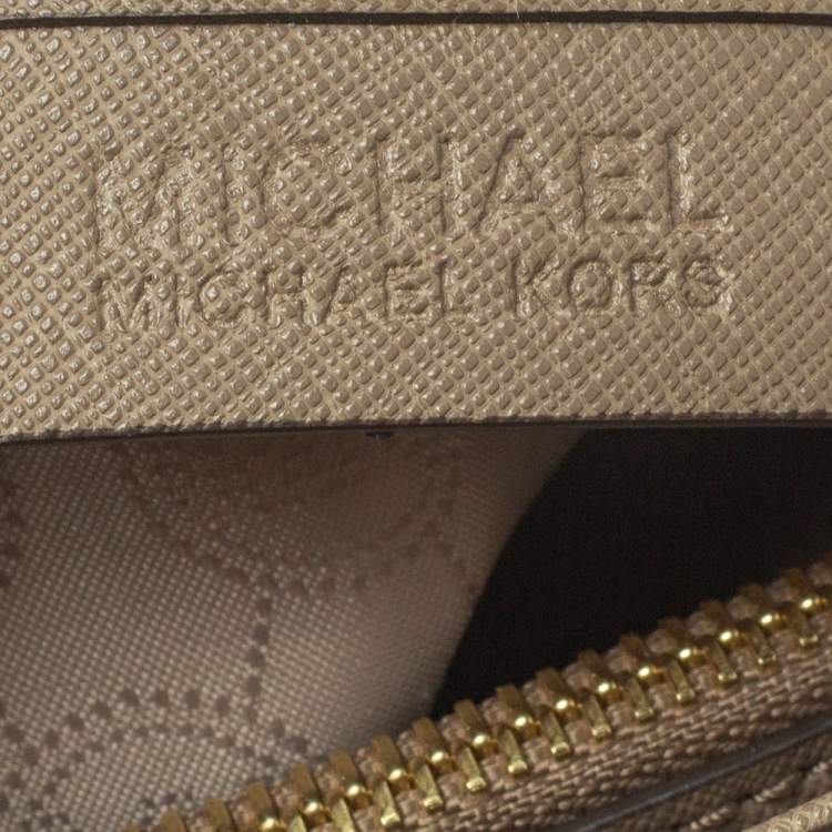 Pre Owned MICHAEL Michael Kors Beige Leather Small Cynthia Tote