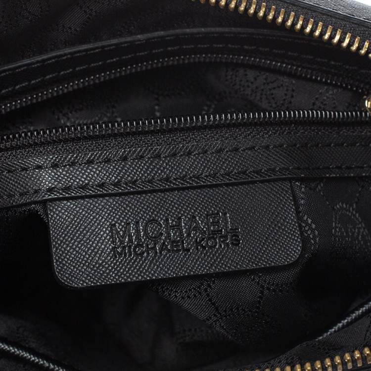 Pre Owned MICHAEL Michael Kors Black Leather Medium Cindy Dome Crossbody Bag
