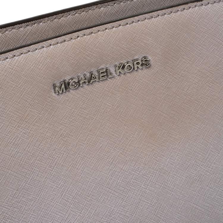 Pre Owned MICHAEL Micheal Kors Lavender Leather Small Selma Crossbody Bag